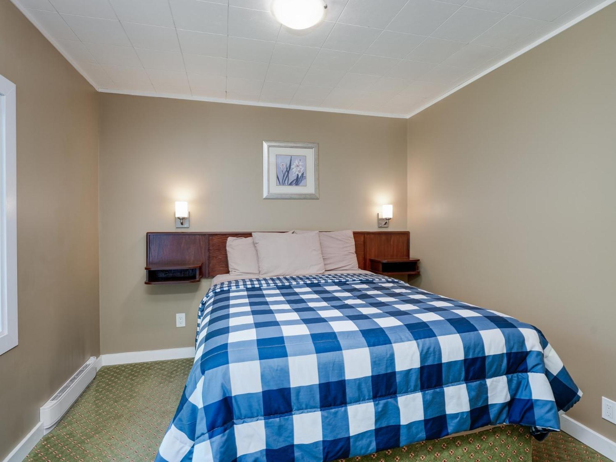 Motel Malahat Bungalows Motel 2*