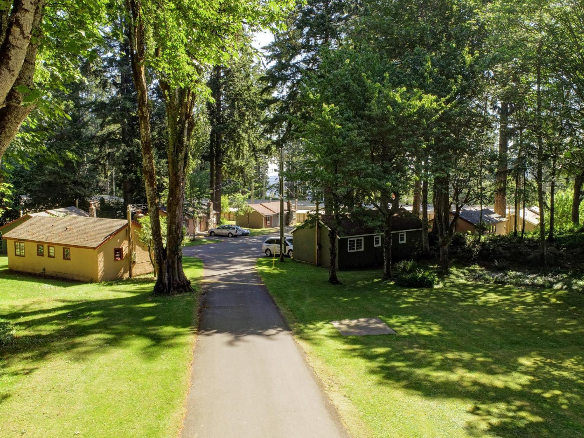 Malahat Bungalows Motel Motel Malahat
