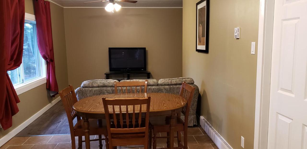 Motel Malahat Bungalows Motel 2*